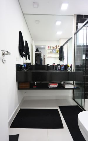 Apartamento à venda com 142m², 3 quartos e 4 vagas Apartamento à venda com 142m², 3 quartos e 4 vagasBanheiro da Suíte 3