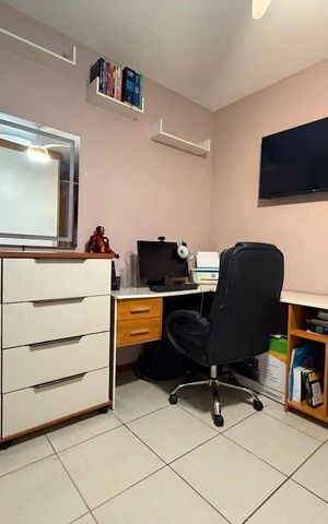 Casa para alugar com 370m², 3 quartos e 1 vaga Casa para alugar com 370m², 3 quartos e 1 vagaQuarto