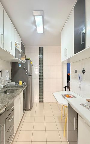 Apartamento à venda com 64m², 2 quartos e 1 vaga Apartamento à venda com 64m², 2 quartos e 1 vagaCozinha