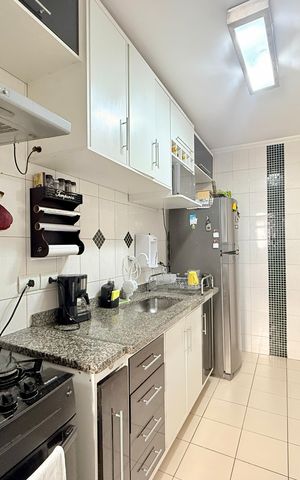 Apartamento à venda com 64m², 2 quartos e 1 vaga Apartamento à venda com 64m², 2 quartos e 1 vagaCozinha