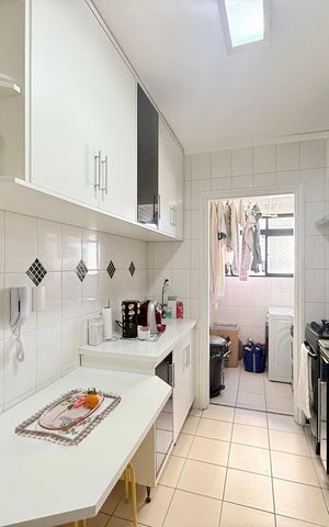 Apartamento à venda com 64m², 2 quartos e 1 vaga Apartamento à venda com 64m², 2 quartos e 1 vagaCozinha
