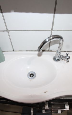 Casa de condomínio à venda com 175m², 3 quartos e 1 vagaBanheiro social