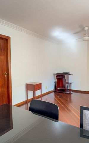 Apartamento para alugar com 96m², 3 quartos e 2 vagasSala