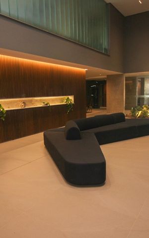Apartamento à venda com 97m², 3 quartos e 2 vagas Apartamento à venda com 97m², 3 quartos e 2 vagasÁrea comum - Hall de entrada