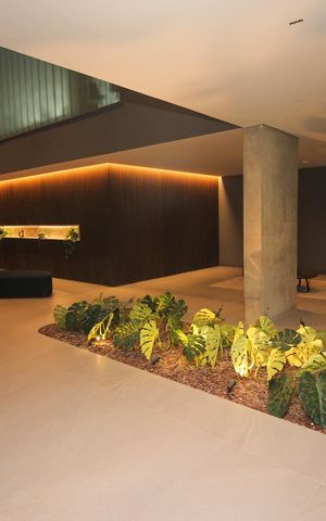 Apartamento à venda com 97m², 3 quartos e 2 vagas Apartamento à venda com 97m², 3 quartos e 2 vagasÁrea comum - Hall de entrada