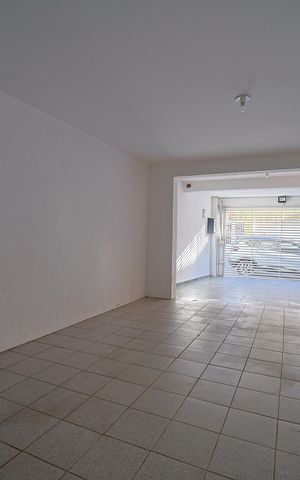 Casa à venda com 200m², 4 quartos e 3 vagasGaragem