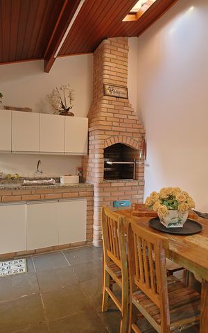Casa à venda com 200m², 4 quartos e 3 vagasÁrea gourmet