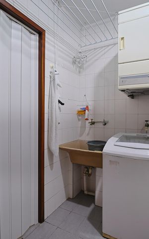 Casa à venda com 200m², 4 quartos e 3 vagasÁrea de Serviço