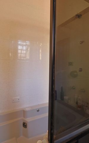 Casa à venda com 200m², 4 quartos e 3 vagasBanheiro do Quarto 4