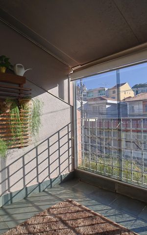 Casa à venda com 200m², 4 quartos e 3 vagasVaranda