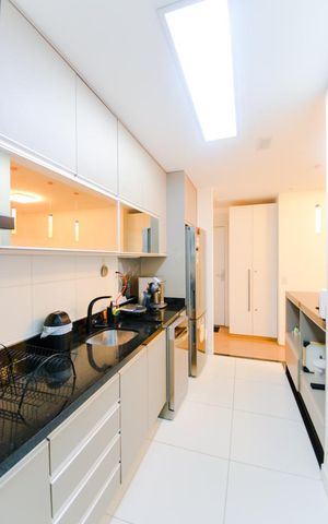Apartamento à venda com 75m², 3 quartos e 2 vagasCozinha