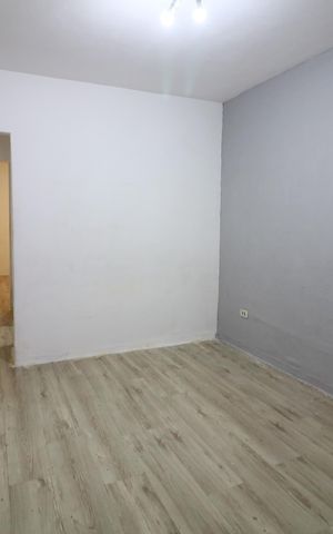 Casa para alugar com 75m², 2 quartos e 1 vagaSala