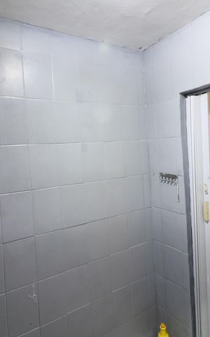 Casa para alugar com 75m², 2 quartos e 1 vagaBanheiro