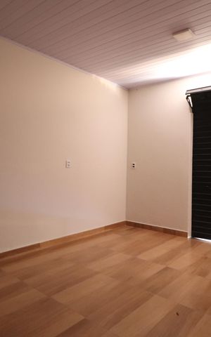 Casa para alugar com 50m², 1 quarto e 1 vagaQuarto