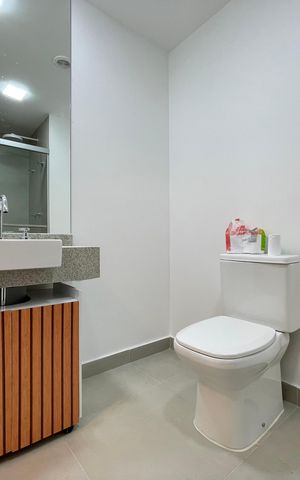 Studio para alugar com 25m², 1 quarto e sem vaga Studio para alugar com 25m², 1 quarto e sem vagaBanheiro