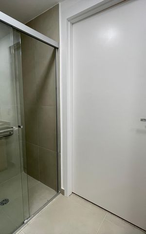 Studio para alugar com 25m², 1 quarto e sem vaga Studio para alugar com 25m², 1 quarto e sem vagaBanheiro