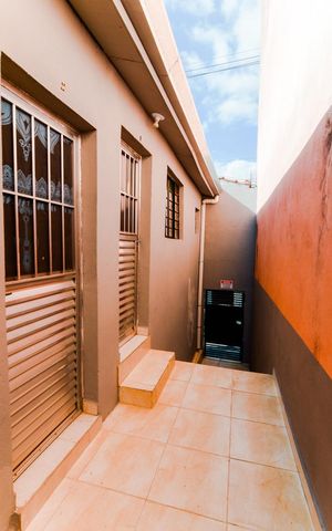 Casa para alugar com 67m², 1 quarto e sem vagaCorredor de Entrada