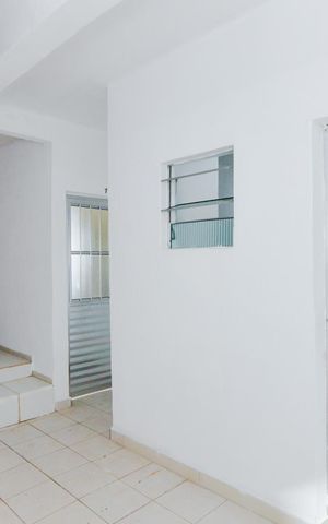 Casa para alugar com 67m², 1 quarto e sem vagaHall de entrada