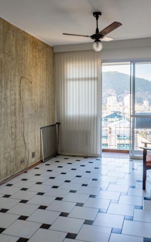 Apartamento à venda com 86m², 2 quartos e 1 vaga Apartamento à venda com 86m², 2 quartos e 1 vagaSala