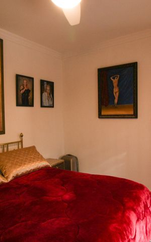 Casa à venda com 305m², 5 quartos e 2 vagas