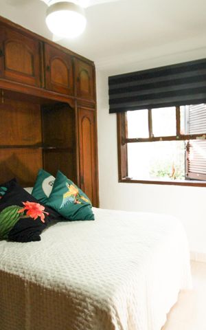 Casa à venda com 305m², 5 quartos e 2 vagas