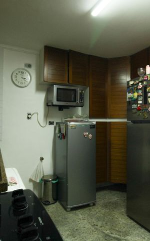 Casa à venda com 305m², 5 quartos e 2 vagas