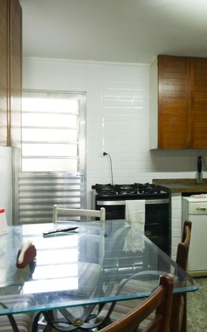 Casa à venda com 305m², 5 quartos e 2 vagas