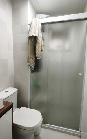 Apartamento à venda com 55m², 2 quartos e 1 vaga Apartamento à venda com 55m², 2 quartos e 1 vagaBanheiro