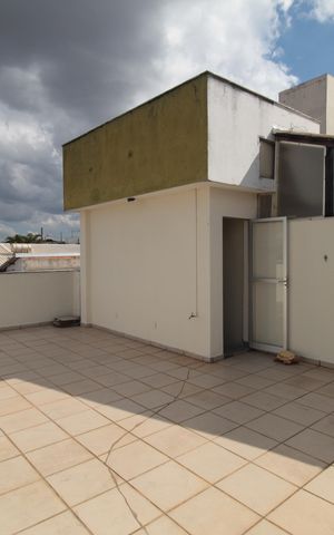 Apartamento à venda com 170m², 2 quartos e 1 vagaCobertura