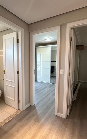 Apartamento à venda com 107m², 3 quartos e 2 vagas Apartamento à venda com 107m², 3 quartos e 2 vagasHall social