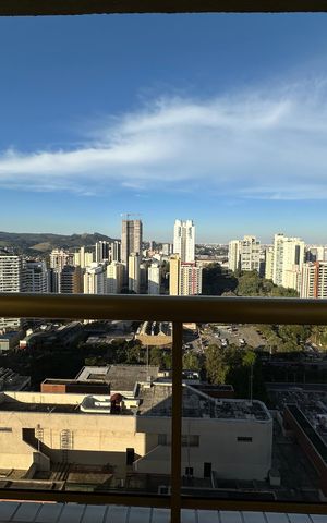 Apartamento à venda com 107m², 3 quartos e 2 vagas Apartamento à venda com 107m², 3 quartos e 2 vagasVaranda da Sala