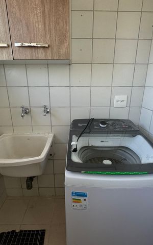 Apartamento à venda com 107m², 3 quartos e 2 vagas Apartamento à venda com 107m², 3 quartos e 2 vagasÁrea de Serviço