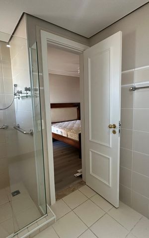 Apartamento à venda com 107m², 3 quartos e 2 vagas Apartamento à venda com 107m², 3 quartos e 2 vagasBanheiro da Suíte