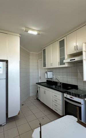 Apartamento à venda com 107m², 3 quartos e 2 vagas Apartamento à venda com 107m², 3 quartos e 2 vagasCozinha
