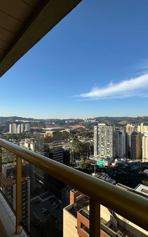 Apartamento à venda com 107m², 3 quartos e 2 vagas Apartamento à venda com 107m², 3 quartos e 2 vagasVaranda da Sala