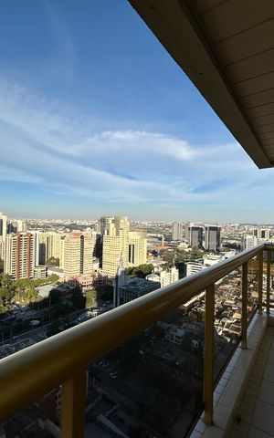 Apartamento à venda com 107m², 3 quartos e 2 vagas Apartamento à venda com 107m², 3 quartos e 2 vagasVaranda da Sala