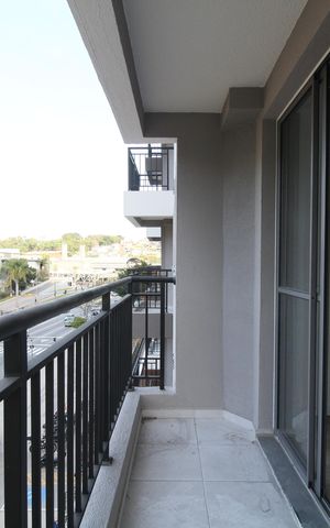 Apartamento à venda com 110m², 2 quartos e 2 vagasVaranda