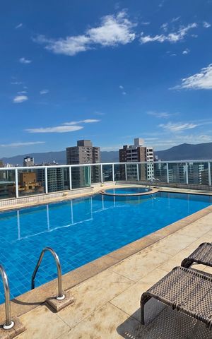 Apartamento para alugar com 80m², 2 quartos e 1 vaga Apartamento para alugar com 80m², 2 quartos e 1 vagaÁrea comum - Piscina