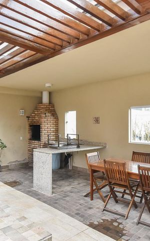 Apartamento à venda com 61m², 2 quartos e 1 vaga Apartamento à venda com 61m², 2 quartos e 1 vagaChurrasqueira