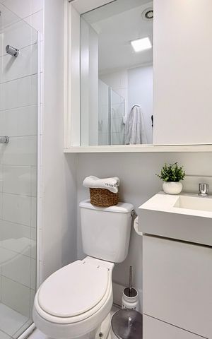 Apartamento à venda com 77m², 2 quartos e 2 vagas Apartamento à venda com 77m², 2 quartos e 2 vagasBanheiro Social