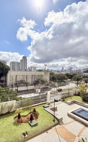 Apartamento à venda com 77m², 2 quartos e 2 vagas Apartamento à venda com 77m², 2 quartos e 2 vagasVista