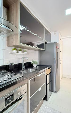 Apartamento à venda com 77m², 2 quartos e 2 vagas Apartamento à venda com 77m², 2 quartos e 2 vagasCozinha