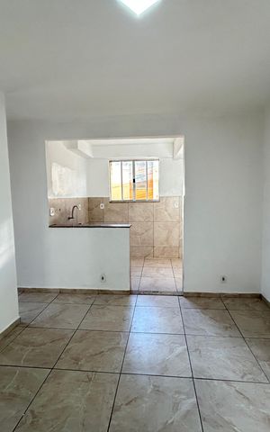 Casa para alugar com 60m², 2 quartos e sem vagaSala