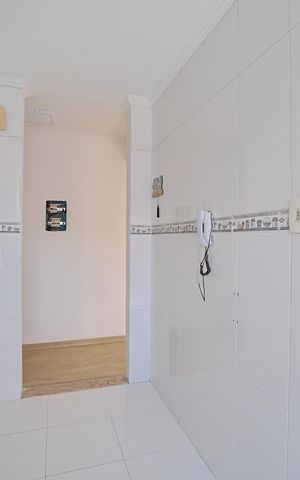 Apartamento à venda com 52m², 2 quartos e 1 vagaCozinha