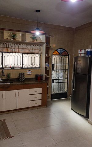 Casa à venda com 550m², 5 quartos e 5 vagas