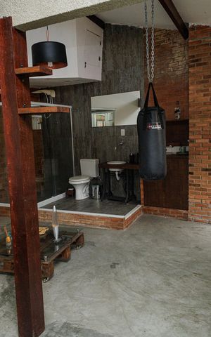 Casa à venda com 550m², 5 quartos e 5 vagas