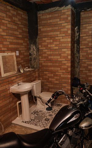 Casa à venda com 550m², 5 quartos e 5 vagas Casa à venda com 550m², 5 quartos e 5 vagasGaragem 2