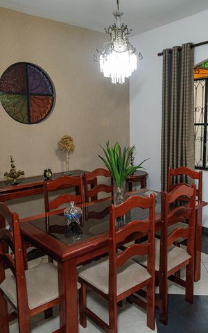 Casa à venda com 550m², 5 quartos e 5 vagas