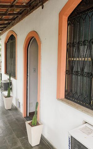 Casa à venda com 550m², 5 quartos e 5 vagas