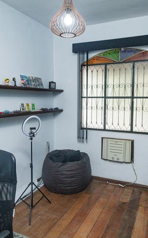 Casa à venda com 550m², 5 quartos e 5 vagas